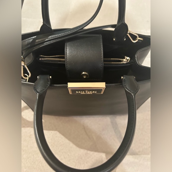 Kate Spade Black Leather handbag - Picture 8 of 8